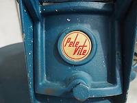 Pele vite - afbeelding 6 van  6