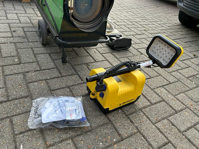 Peli werklamp - afbeelding 1 van  6