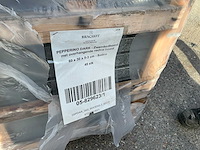 Pepperino dark zwembadboordsteen ca 28,8 lm - afbeelding 5 van  5