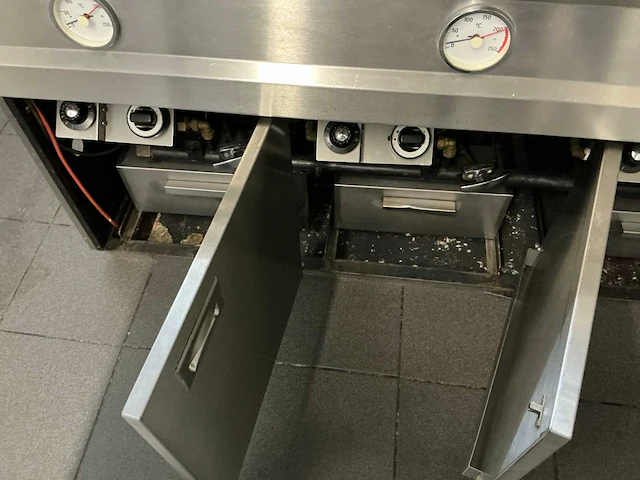 Perfecta / hegro hfd438 friteuse - afbeelding 10 van  11