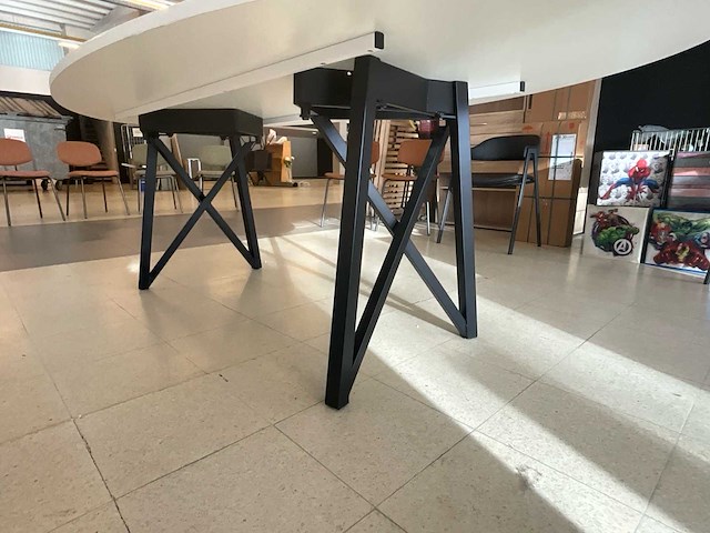 Perfecta wacko eetkamertafel - afbeelding 4 van  14