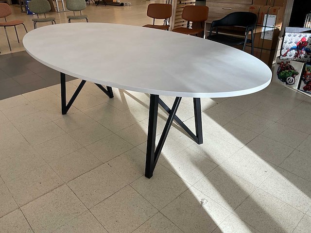 Perfecta wacko eetkamertafel - afbeelding 10 van  14