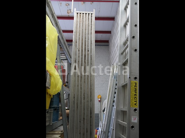 Perfecte aluminium loopbrug - afbeelding 5 van  6