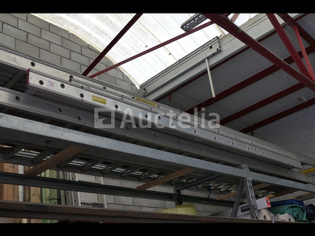 Perfecte aluminium loopbrug - afbeelding 3 van  4