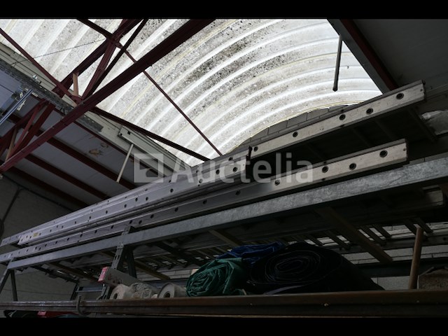 Perfecte aluminium loopbrug - afbeelding 1 van  3