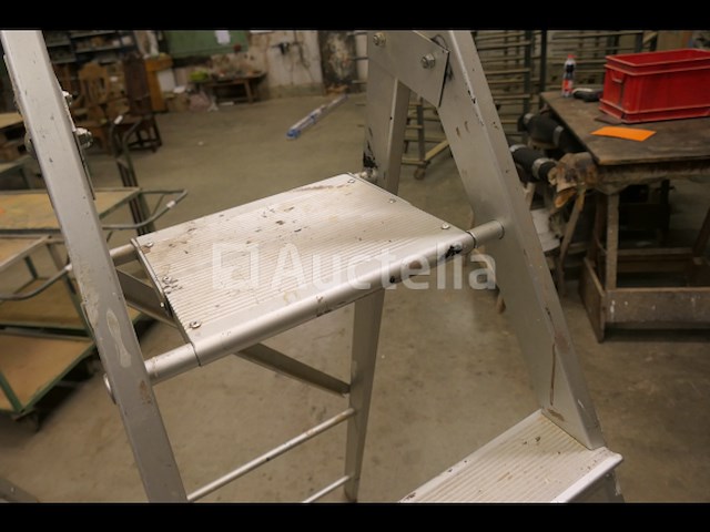 Perfecty 6-traps trapladder - afbeelding 4 van  5