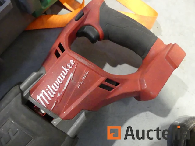 Perforator-breekhamer hitachi dh38ms, reciprozaag milwaukee m18 csx - afbeelding 5 van  9