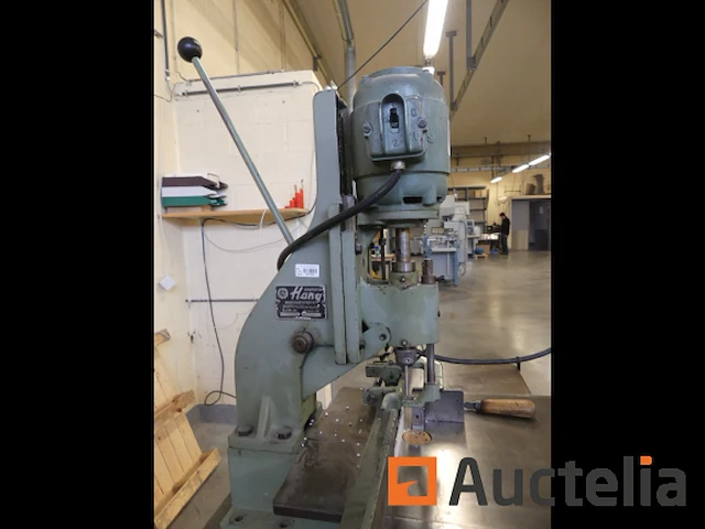 Perforator op roltafel hang constantin 136 - afbeelding 11 van  12