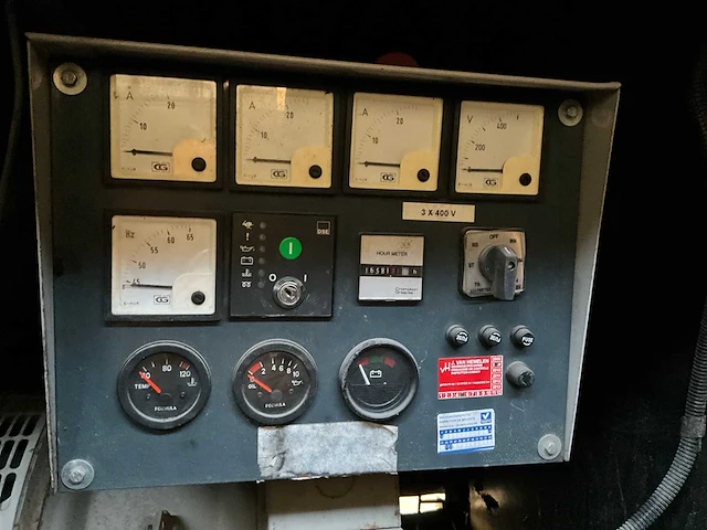Perkins 13,5 stroomgenerator - afbeelding 11 van  12