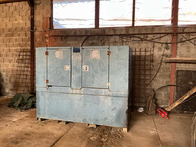 Perkins 13,5 stroomgenerator - afbeelding 1 van  12