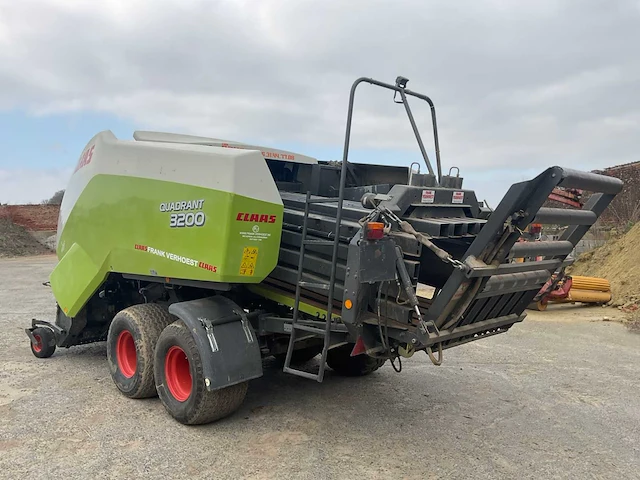 Pers claas quadrant 3200 744b 2008 - afbeelding 17 van  23