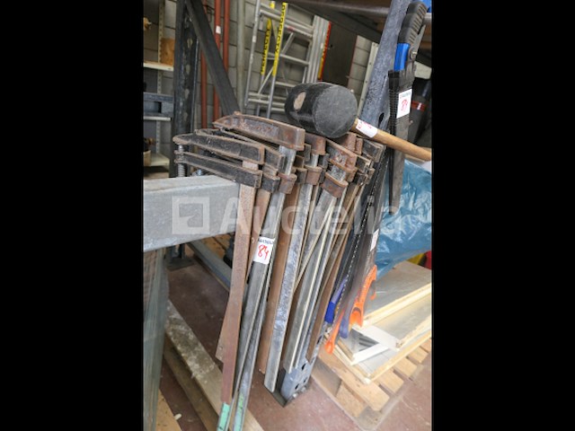 Persen met hamer voor diverse zagen - afbeelding 1 van  6