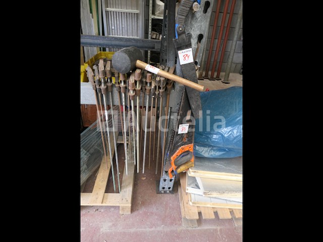 Persen met hamer voor diverse zagen - afbeelding 4 van  6