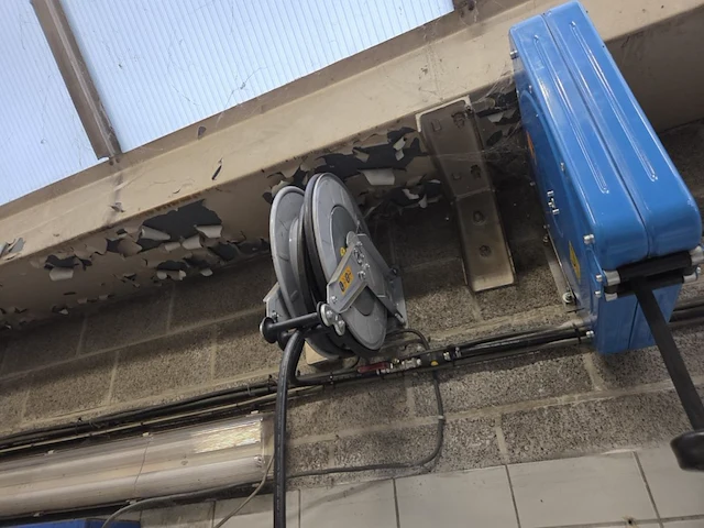 Perslucht haspel faicom - afbeelding 4 van  4