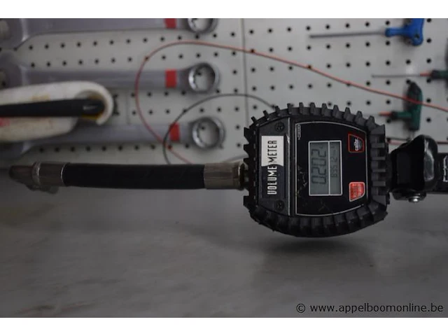 Persluchtslang op muurhaspel nederman, compl met volumemeter - afbeelding 2 van  2