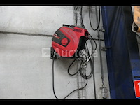 Persluchtslanghaspel, sleutels en diverse accessoires - afbeelding 6 van  7