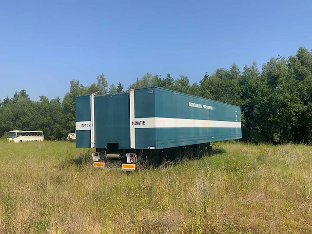 Personal disinfection trailer - afbeelding 10 van  16
