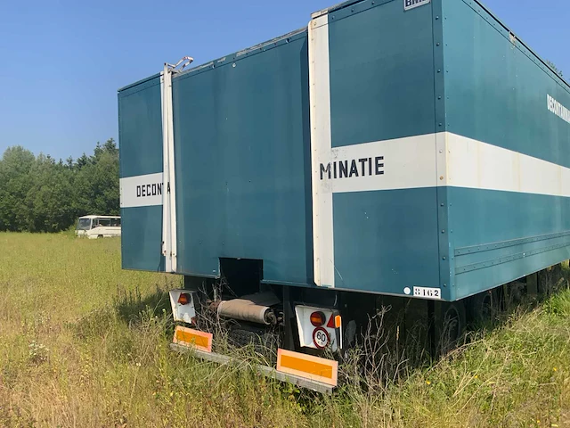 Personal disinfection trailer - afbeelding 12 van  16