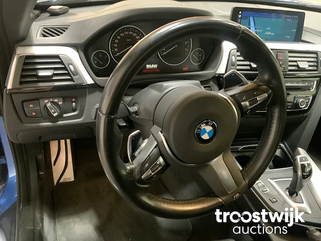 Personenauto cabrio - afbeelding 3 van  21