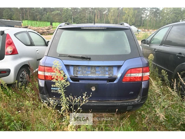 Personenauto fiat stilo - afbeelding 2 van  14