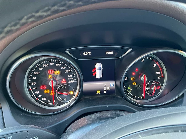 Personenauto mercedes-benz gla220 d - afbeelding 21 van  42