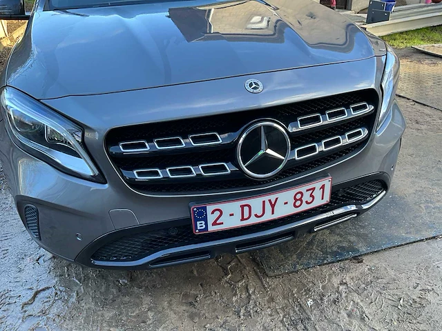 Personenauto mercedes-benz gla220 d - afbeelding 27 van  42