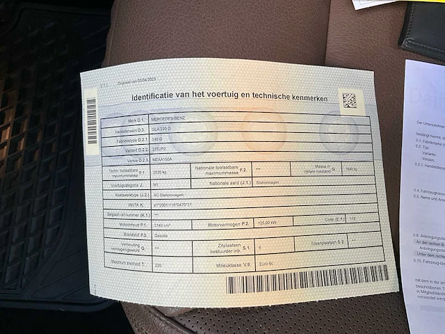 Personenauto mercedes-benz gla220 d - afbeelding 35 van  42