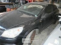 Personenauto opel astra - afbeelding 3 van  9