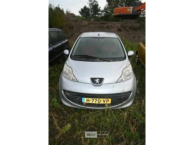 Personenauto peugeot 107 - afbeelding 2 van  9