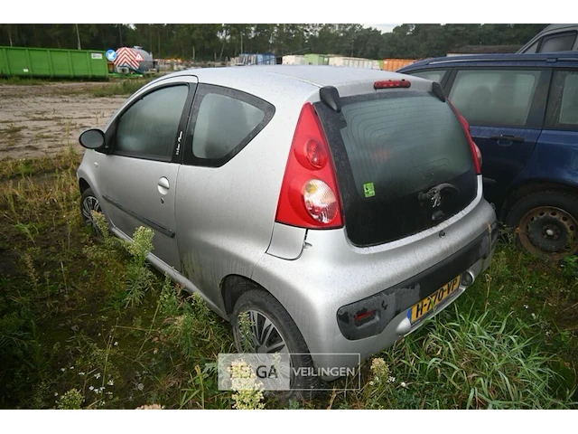 Personenauto peugeot 107 - afbeelding 6 van  9