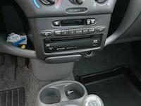 Personenauto toyota yaris - afbeelding 6 van  12