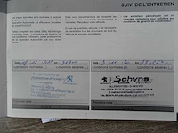 Personenauto - afbeelding 13 van  22