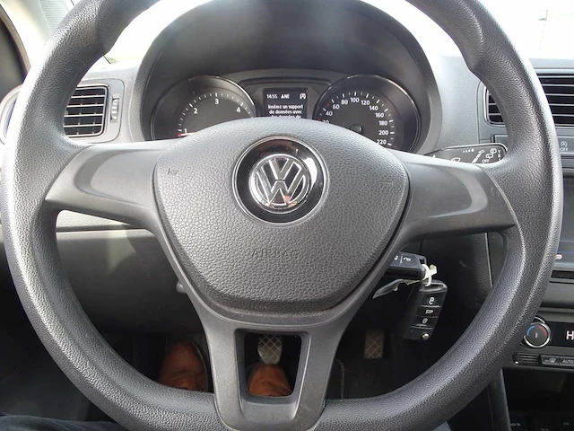 Personenauto - afbeelding 5 van  23