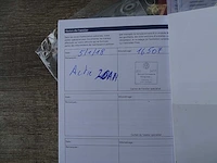 Personenauto - afbeelding 14 van  23