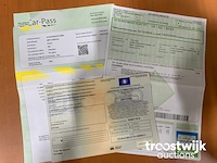 Personenauto - afbeelding 9 van  17