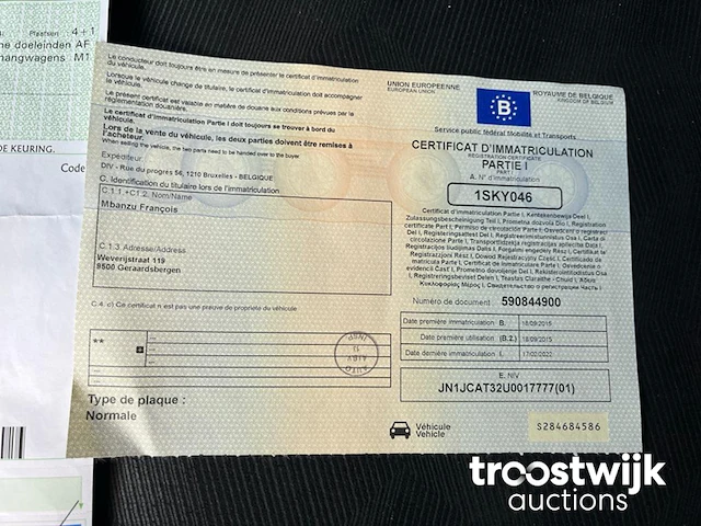 Personenauto - afbeelding 5 van  14