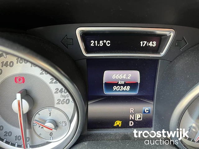 Personenauto - afbeelding 3 van  15