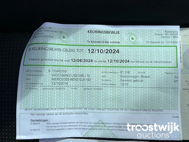 Personenauto - afbeelding 6 van  15