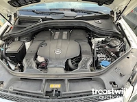 Personenauto - afbeelding 11 van  31