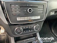 Personenauto - afbeelding 31 van  31