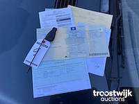 Personenauto - afbeelding 19 van  27