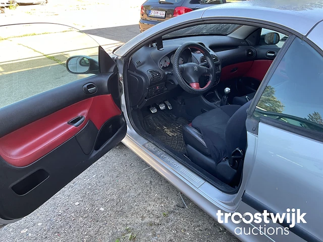 Personenauto - afbeelding 23 van  25