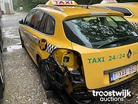 Personenauto - afbeelding 6 van  10