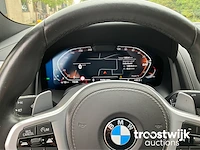 Personenauto - afbeelding 14 van  36