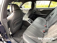 Personenauto - afbeelding 27 van  36