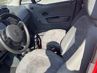Personenauto - afbeelding 6 van  8