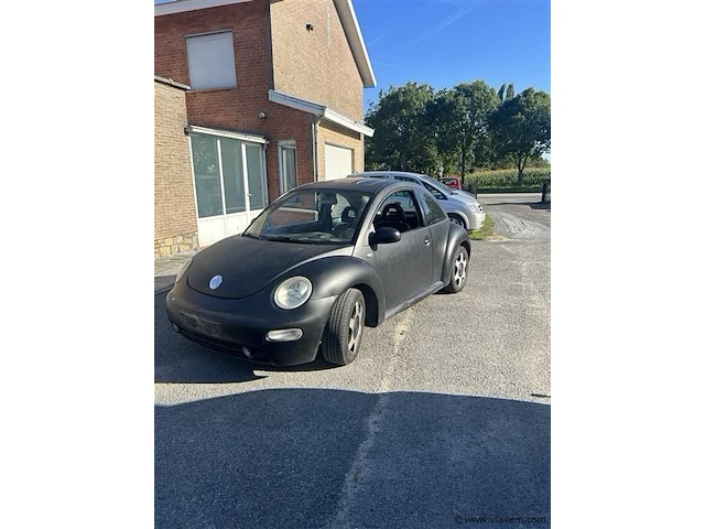 Personenauto - afbeelding 1 van  6