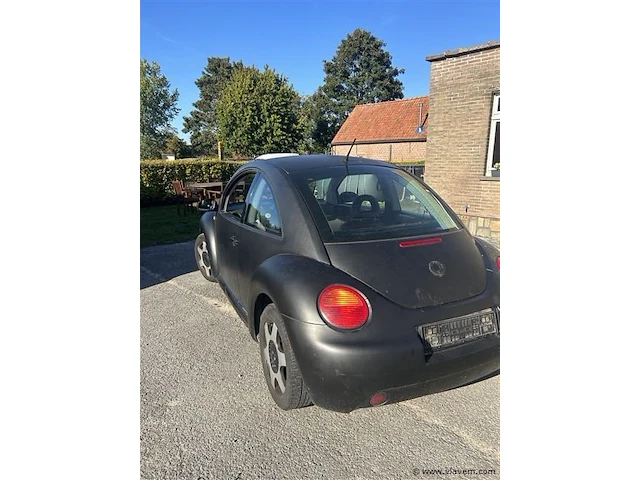 Personenauto - afbeelding 4 van  6