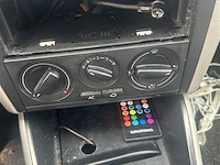 Personenauto - afbeelding 7 van  8