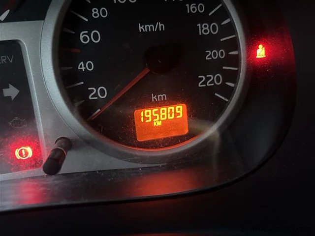 Personenauto - afbeelding 8 van  8